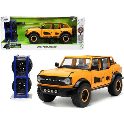 Jada Toys Jada 1-24 Scale Diecast 2021 Ford Bronco With Extra Wheels Just Trucks Series Model Car, Metallic Or In Gold