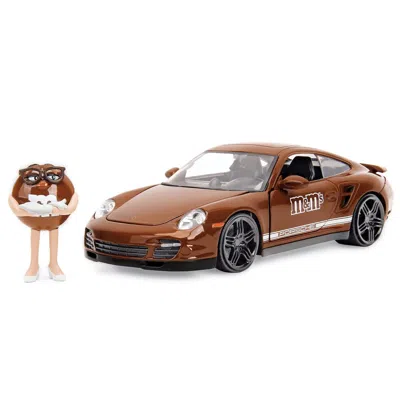 Jada Toys Jada 1-24 Scale Porsche 911 Turbo Brown & M & M Diecast Figure M & Ms Hollywood Rides Series Diecast