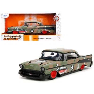 Jada Toys Jada 1957 Chevrolet Bel Air No. 3 Camouflage With Shark Mouth Graphics Bigtime Muscle Series 1-24 Sc