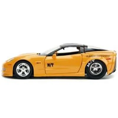 Jada Toys Jada 2006 Chevrolet Corvette Yellow With Black Top Mickey Thompson Bigtime Muscle Series 1-24 Scale 