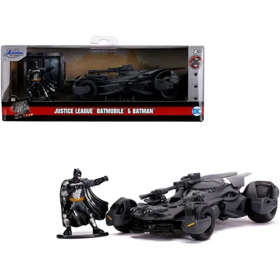 Jada Toys Jada 2017 Batmobile With Diecast Batman Figurine Justice League 2017 Movie Dc Comics Hollywood Rides