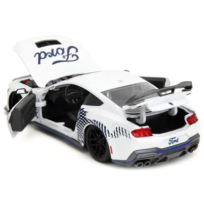 Jada Toys Jada 2024 Ford Mustang Dark House With Mustang Horse Graphics Bigtime Muscle Series 1-24 Scale Dieca