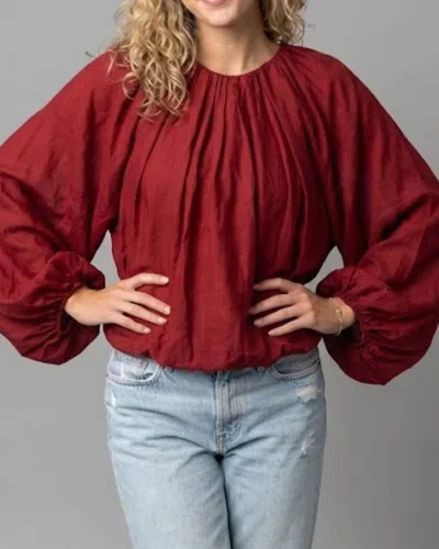 Jade Flowy Balloon Top In Claret In Brown