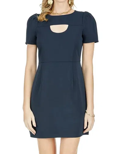 Jade Short Sleeve Keyhole Dress In Midnight In Blue