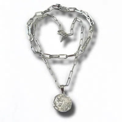 Jagged Halo Jewelry Unisex Cersei Amulet Necklace In White Gold Plated In Multi