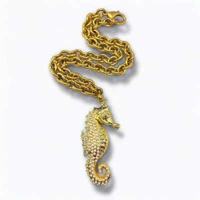 Jagged Halo Jewelry Women's Tanya Seahorse Pendant Necklace In Gold