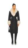 Jakke Palladino Coat In Black