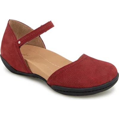 Jambu Margo In Red