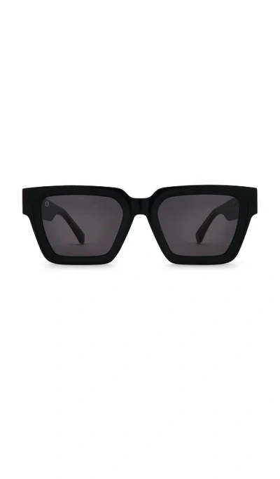 James Oro Hunnids Sunglasses In Black
