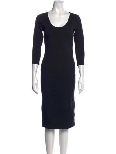 Pre-owned James Perse Scoop Neck Knee-length Dress In Black