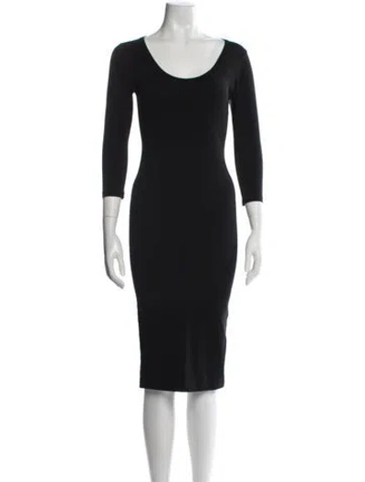Pre-owned James Perse Scoop Neck Knee-length Dress In Black