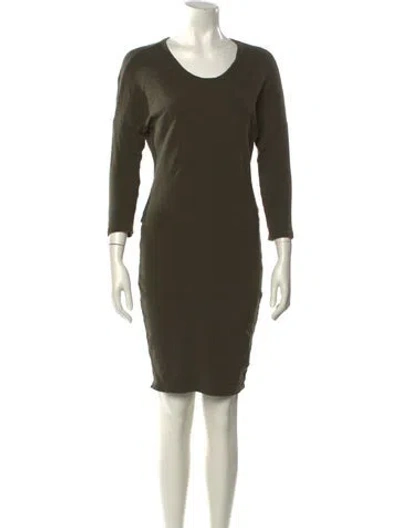 Pre-owned James Perse Scoop Neck Knee-length Dress In Green