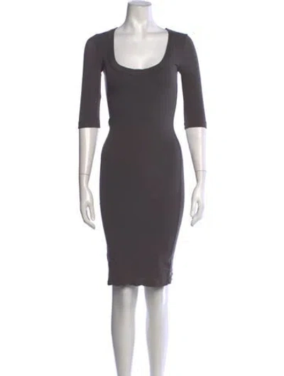Pre-owned James Perse Scoop Neck Knee-length Dress In Grey
