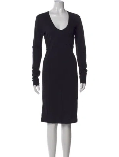 Pre-owned James Perse V-neck Knee-length Dress In Black