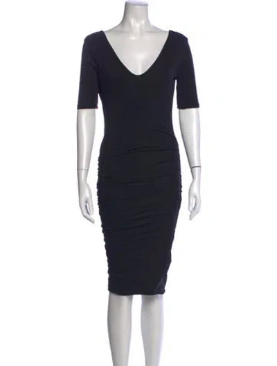 Pre-owned James Perse V-neck Knee-length Dress In Black