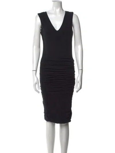 Pre-owned James Perse V-neck Knee-length Dress In Black