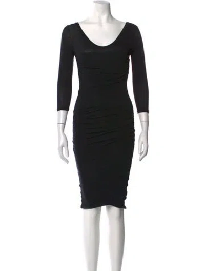 Pre-owned James Perse V-neck Knee-length Dress In Black