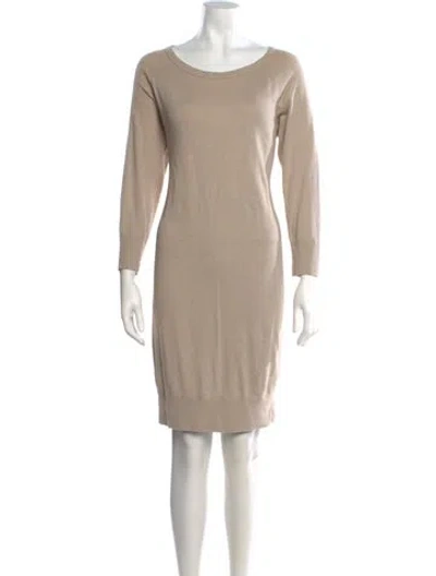 Pre-owned James Perse V-neck Knee-length Dress In Neutral