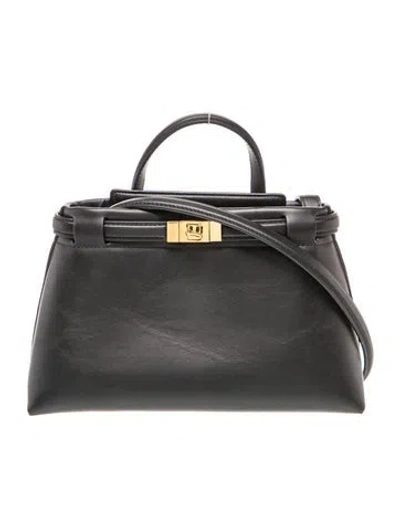 Pre-owned Janessa Leone Leather Shoulder Bag In Black