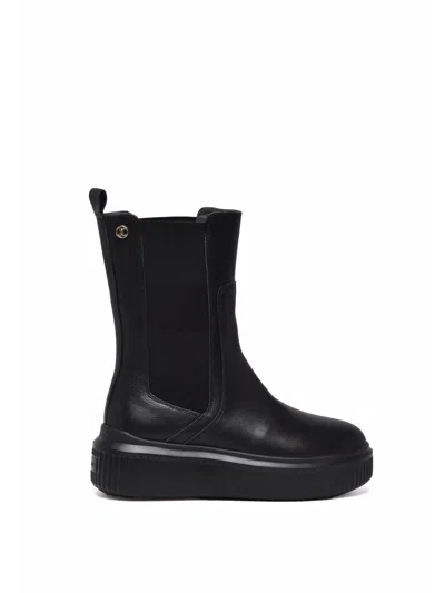 Janet & Janet Black Leather Side-panel Ankle Boots