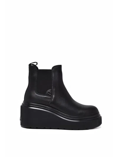 Janet & Janet Black Leather Wedge Ankle Boots