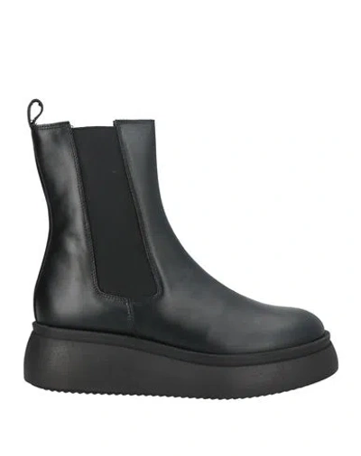 Janet & Janet Woman Ankle Boots Black Size 11 Leather