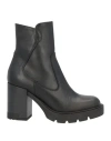 Janet & Janet Woman Ankle Boots Black Size 6 Soft Leather