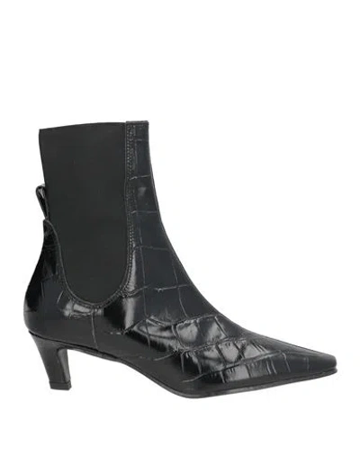J.a.p. Jose Antonio Pereira J. A.p. Jose Antonio Pereira Woman Ankle Boots Black Size 7 Leather