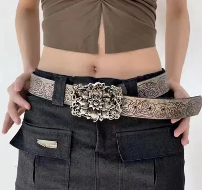 Pre-owned Japanese Brand Rose Pu Leather Belt Belt In Silver