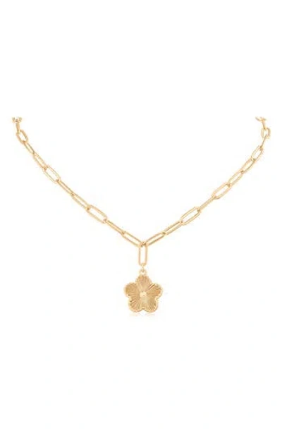 Jardin Clover Pendant Necklace In Gold