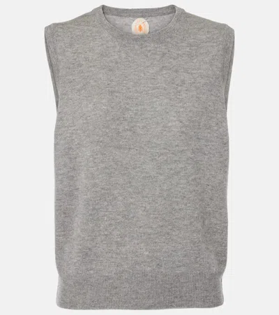 Jardin Des Orangers Cashmere And Wool Sweater Vest In Grau