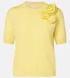 Jardin Des Orangers Floral-appliqué Cashmere And Wool Sweater In Yellow