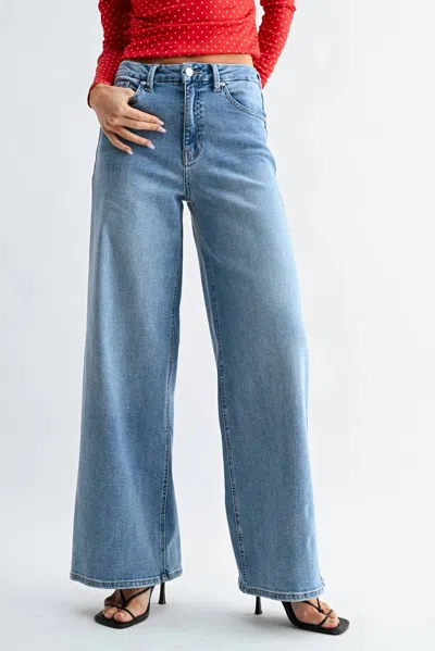 Jbd Full Length Loose Straight Jeans In Light Denim In Blue