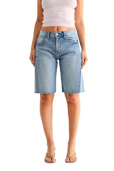 Jbd Seamed Longer Short In Light Denim In Blue