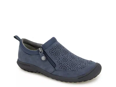 Jbu Avery Slipon In Multi