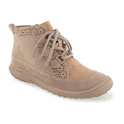 Jbu Womens Roxanne Flat Heel Booties In Beige
