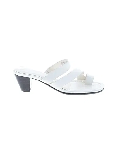 Pre-owned Jcrew Sandals In White