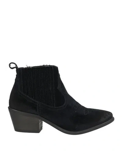 Je T'aime Woman Ankle Boots Black Size 7 Textile Fibers