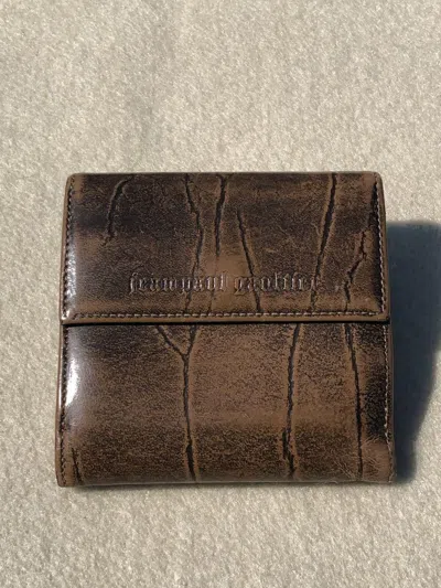 Pre-owned Jean Paul Gaultier Embossed Logo Leather Wallet
