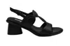 Jeannot Black Low-heeled Sandals With T-strap Design In Black