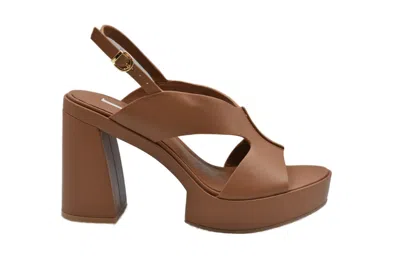 Jeannot Low-cut Leather Shoes With Open Toe And Ankle Strap In Brown