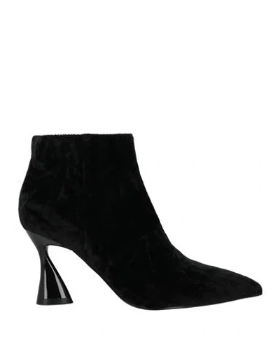 Jeannot Woman Ankle Boots Black Size 8 Textile Fibers