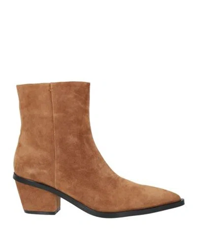 Jeannot Woman Ankle Boots Camel Size 7 Leather In Brown