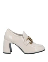 Jeannot Woman Loafers Beige Size 8 Soft Leather In Beige