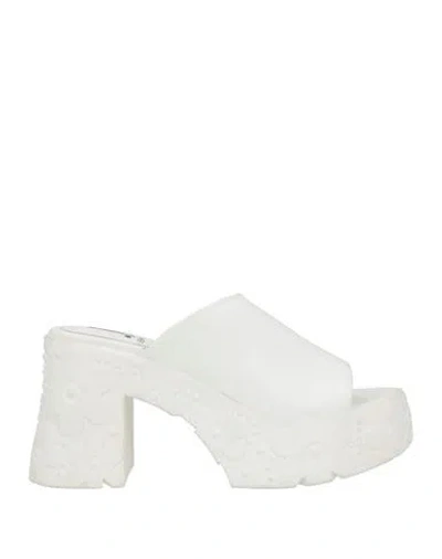 Jeannot Woman Sandals White Size 7 Leather