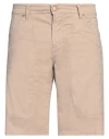 Jeckerson Man Shorts & Bermuda Shorts Beige Size 35 Lyocell, Cotton, Elastane