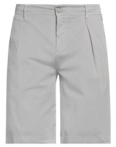 Jeckerson Man Shorts & Bermuda Shorts Grey Size 34 Cotton, Elastane