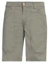 Jeckerson Man Shorts & Bermuda Shorts Sage Green Size 35 Lyocell, Cotton, Elastane