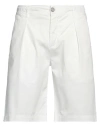 Jeckerson Man Shorts & Bermuda Shorts White Size 34 Cotton, Elastane