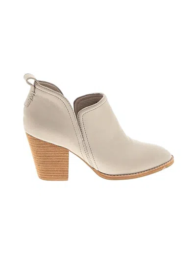 Pre-owned Jeffrey Campbell Ankle Boots In Ivory